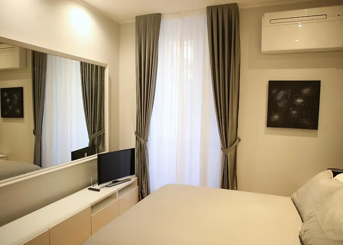 Relux Exclusive Living 3* Roma