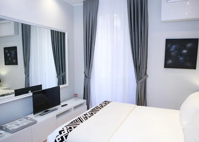 Relux Exclusive Living 3* Roma